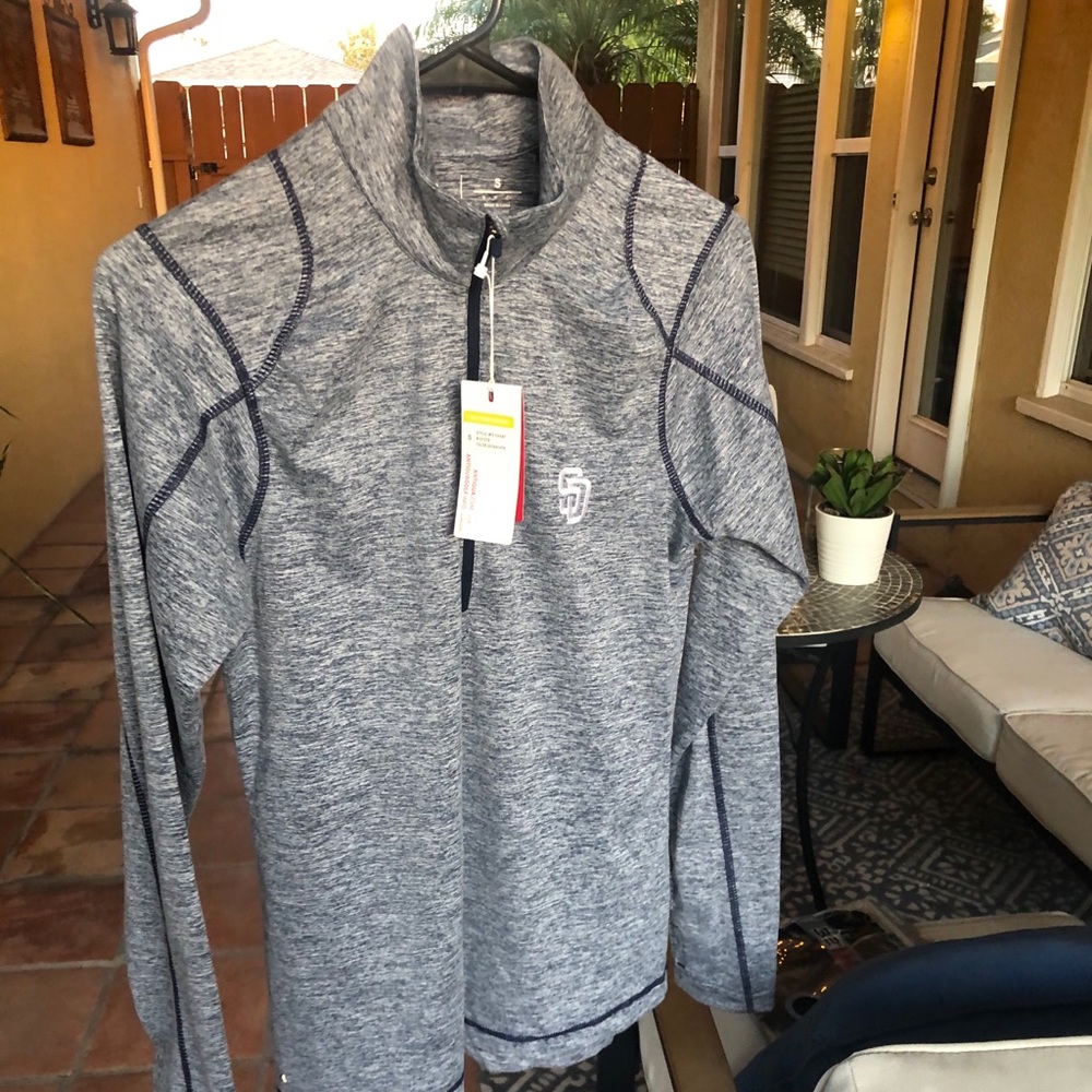 Antigua Women’s 1/2 Zip - Genuine MLB Gear